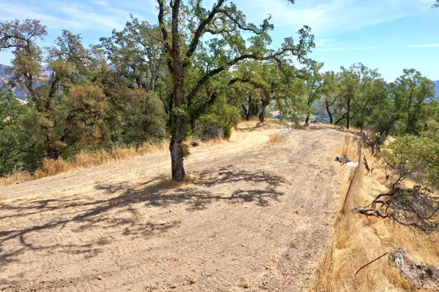 $1,685,000 | 31258 Highway 128, Cloverdale, CA 95425