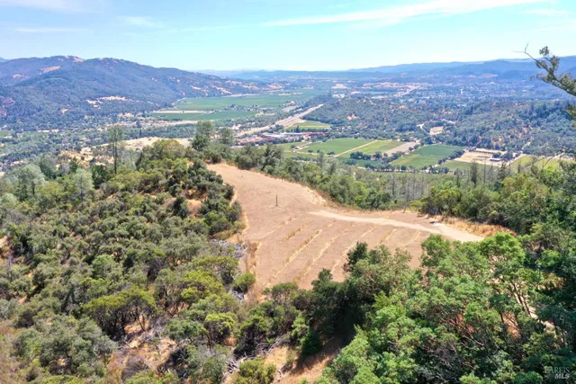 $1,685,000 | 31258 Highway 128, Cloverdale, CA 95425