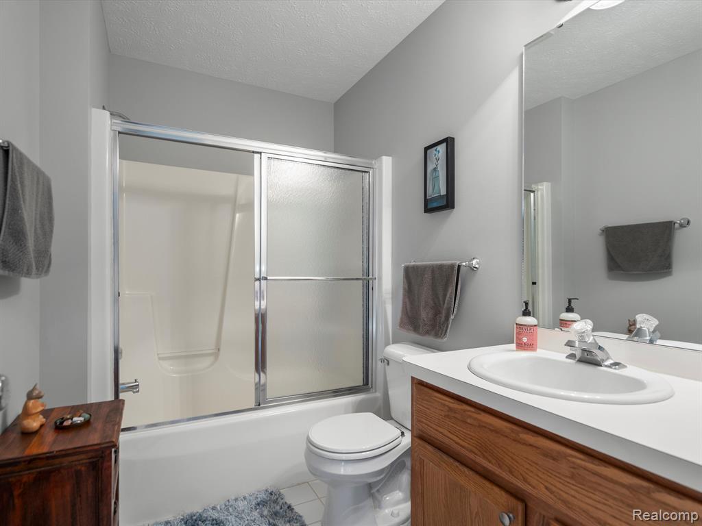 22 Sedum Howell, MI 48843 - Photo 16 of 21 Gallery Image 16