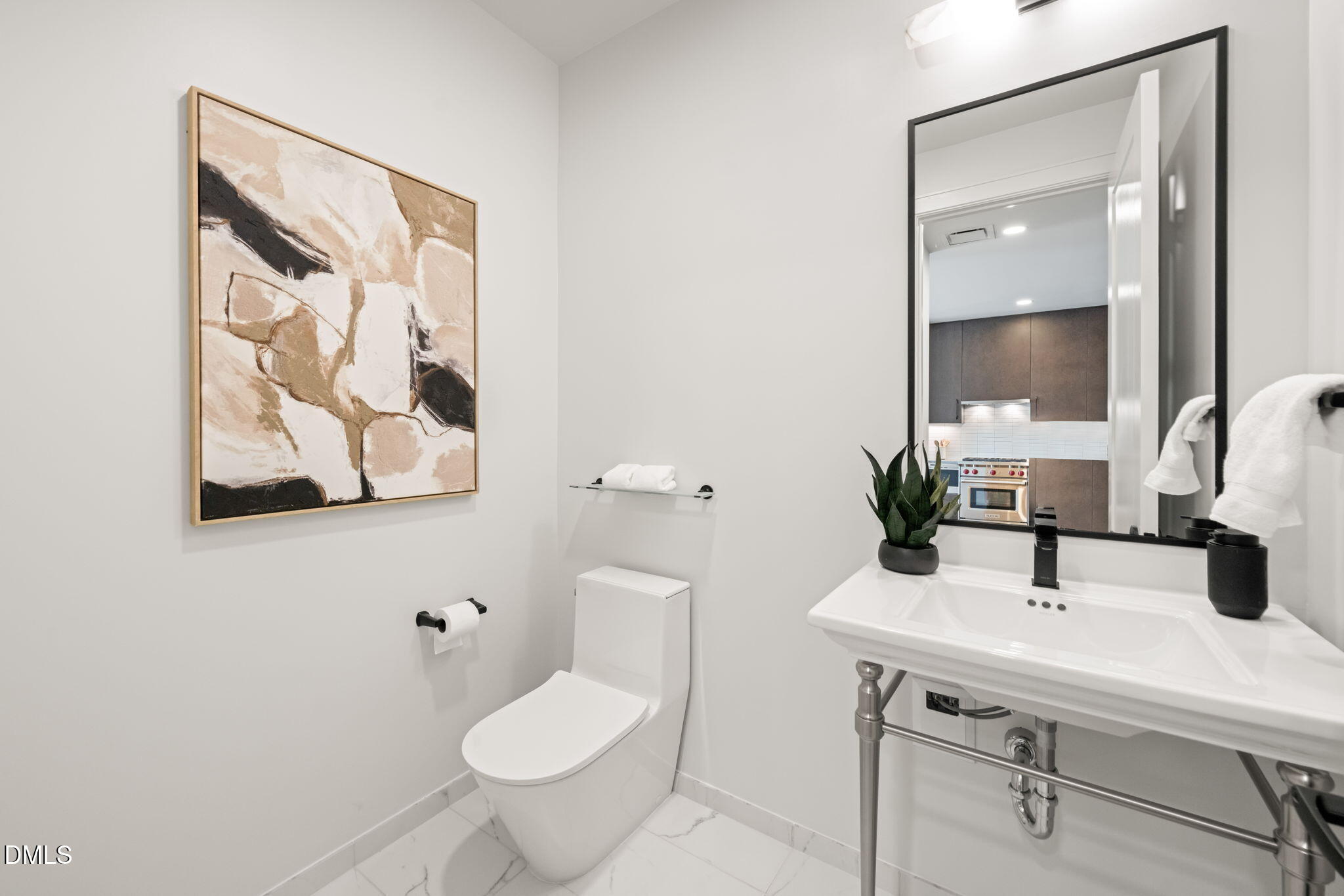 115 Morris Street, Unit 2004 Durham, NC 27701 - Photo 11 of 38 20-web-or-mls-untitled-18