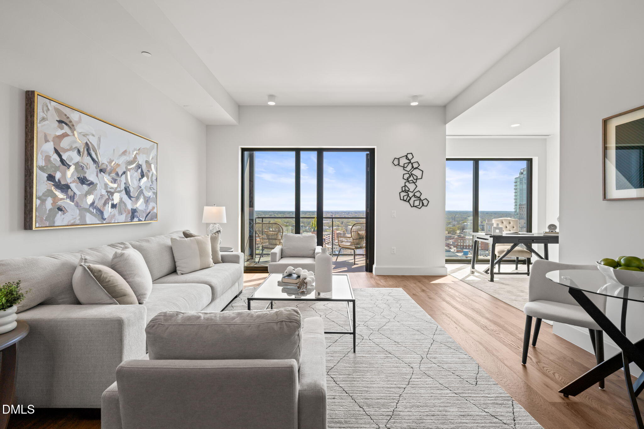 115 Morris Street, Unit 2004 Durham, NC 27701 - Photo 6 of 38 17-web-or-mls-untitled-15