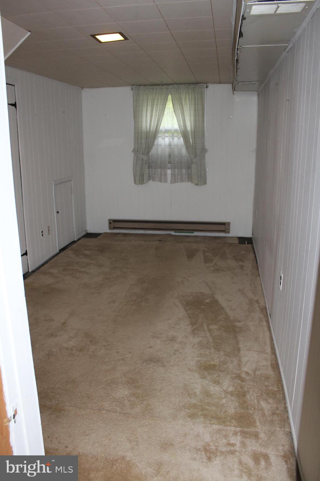 610 Paddock Road Southampton, PA 18966 - Photo 15 of 18 Den