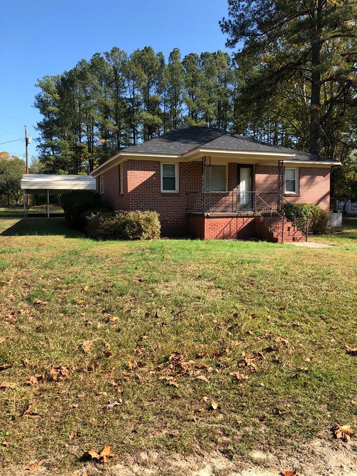 114 Camelot Drive Rockingham, NC 28379 - Photo 4 of 26 76794671_541288013316841_660668704454030