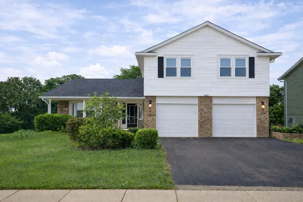 $455,000 | 1375 Freeman Road, Hoffman Estates, IL 60192