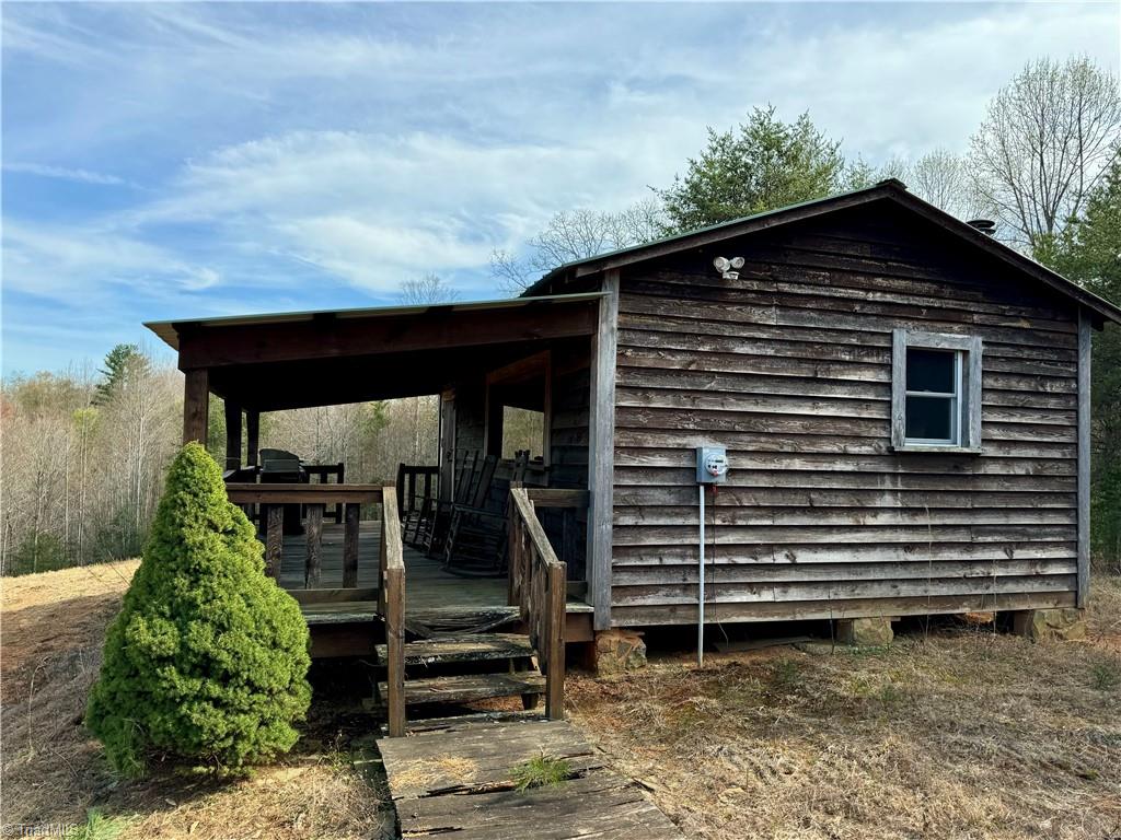 335 Phillips Road Dobson, NC 27017 - Photo 2 of 34