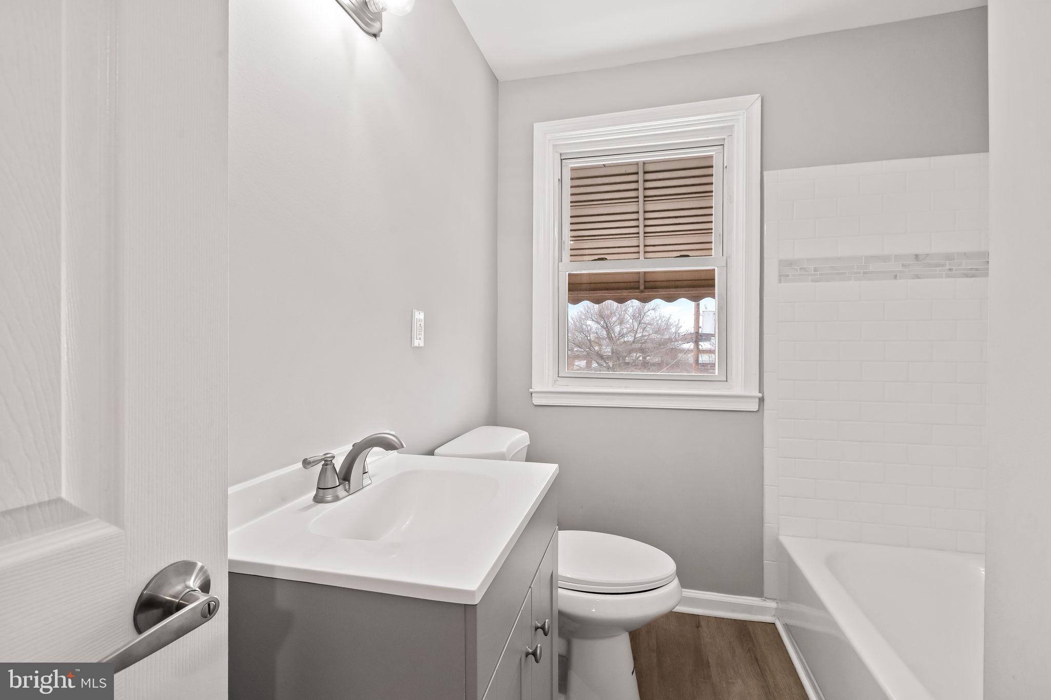 308 West Riverview Road Brooklyn, MD 21225 - Photo 11 of 22