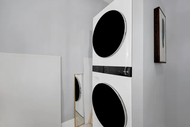 $599,000 | 3806 South Indiana Avenue, Chicago, IL 60653