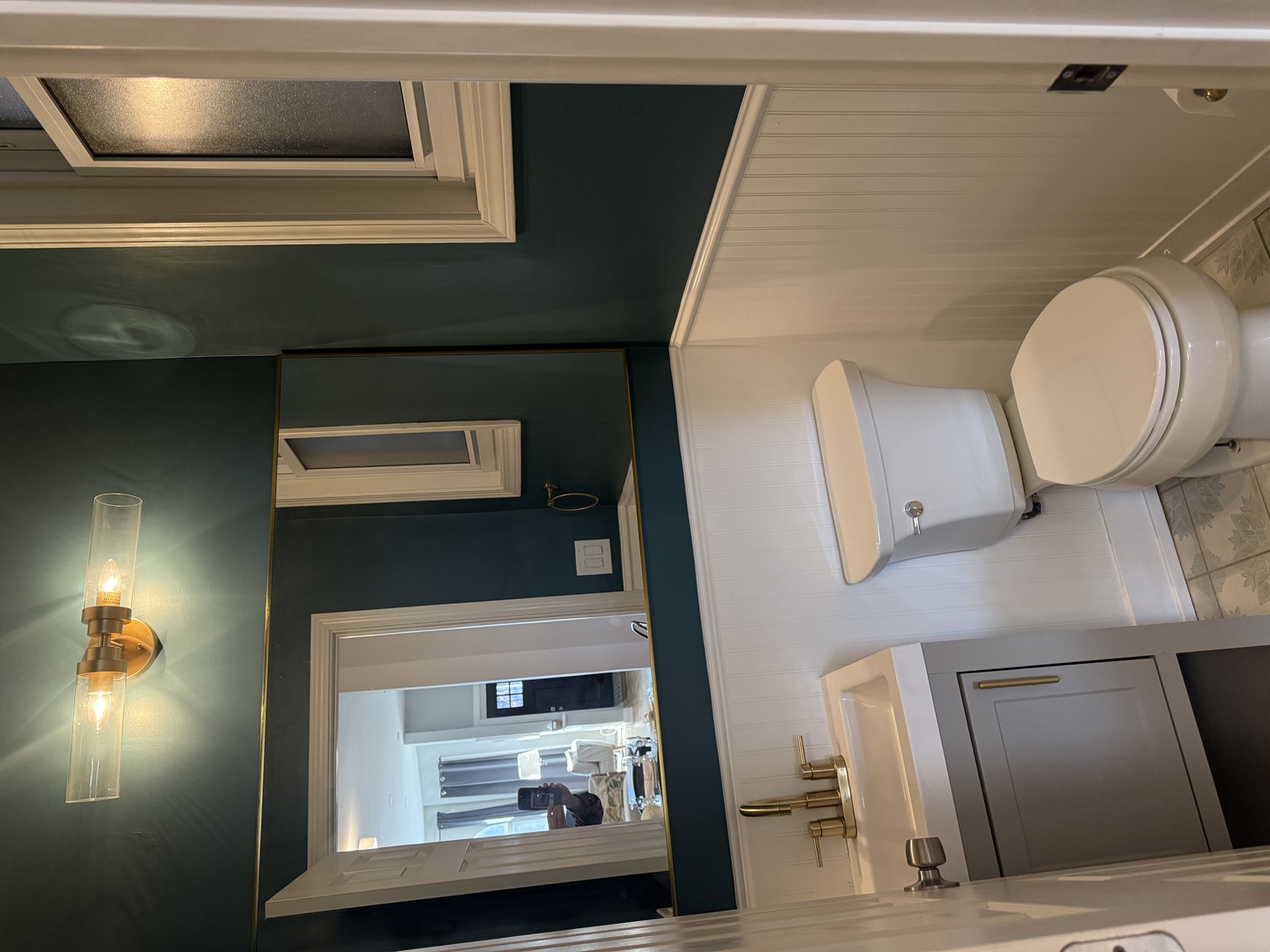 3806 South Indiana Avenue Chicago, IL 60653 - Photo 16 of 35 a picture of a door of the house