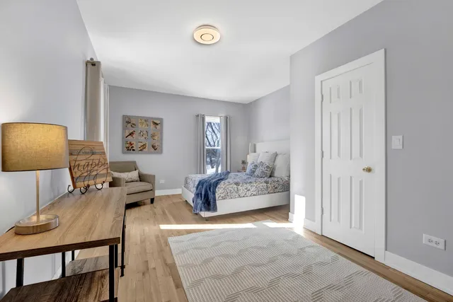 $599,000 | 3806 South Indiana Avenue, Chicago, IL 60653