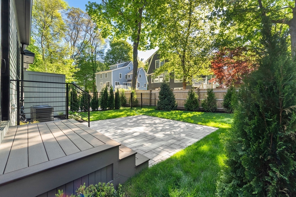 956 Walnut Street, Unit 2 Newton, MA 02461 - Photo 5 of 32