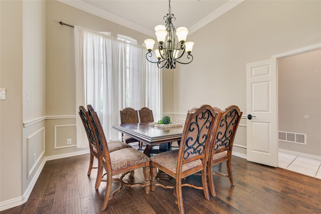 102 Dobbs Road Lake Dallas, TX 76208 - Photo 13 of 35