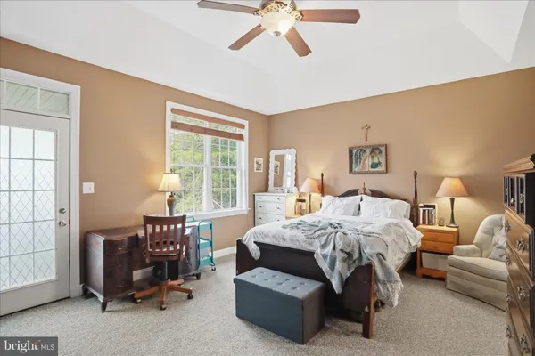 $699,900 | 201 Liberty Lane, Middletown, VA 22645