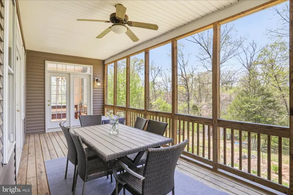 $699,900 | 201 Liberty Lane, Middletown, VA 22645