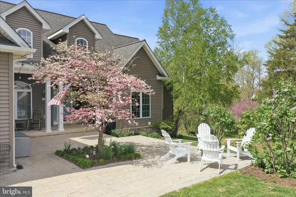 $699,900 | 201 Liberty Lane, Middletown, VA 22645