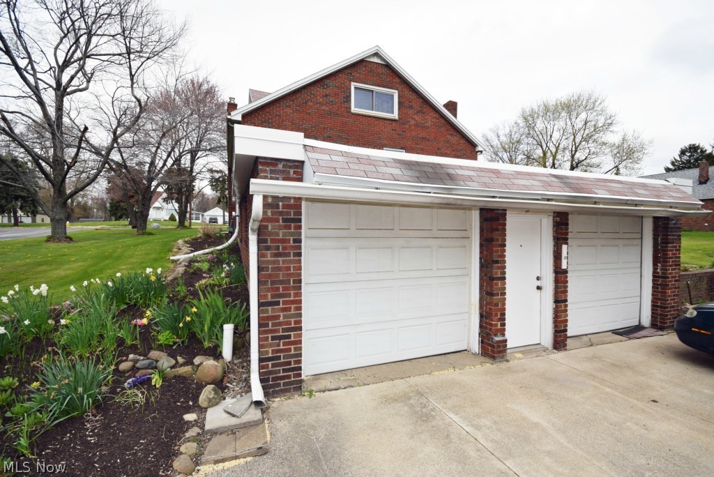 876 Chaffin Road Akron, OH 44306 - Photo 24 of 25 Gallery Image 24