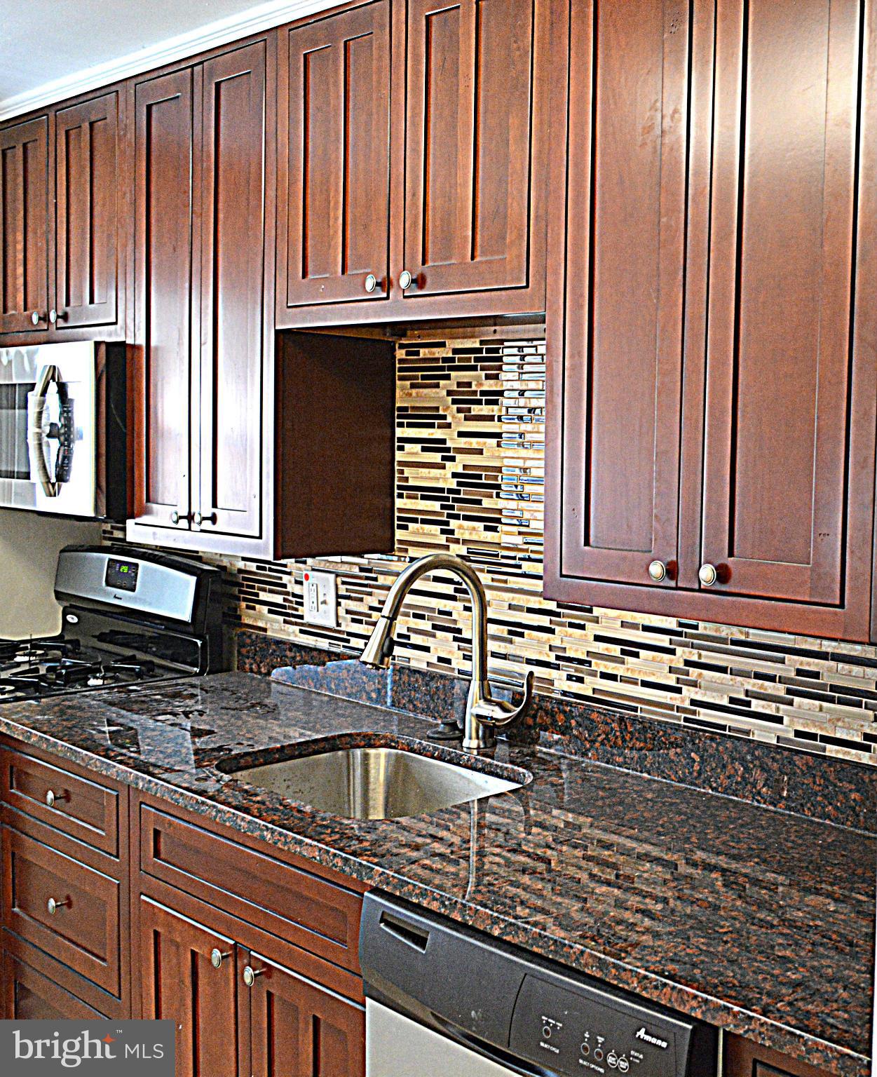 1151 Deanwood Road Baltimore, MD 21234 - Photo 7 of 14 Kitchen
