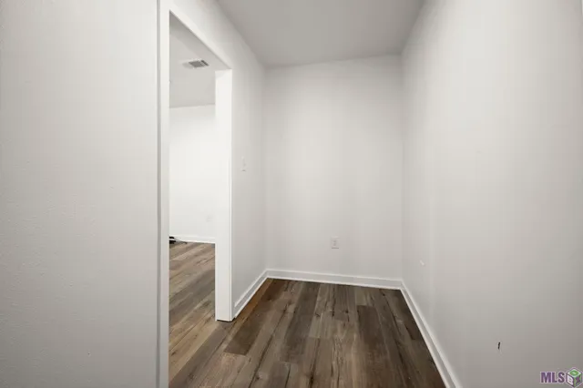 $2,300 | 15733 Woodwick Avenue, Baton Rouge, LA 70816