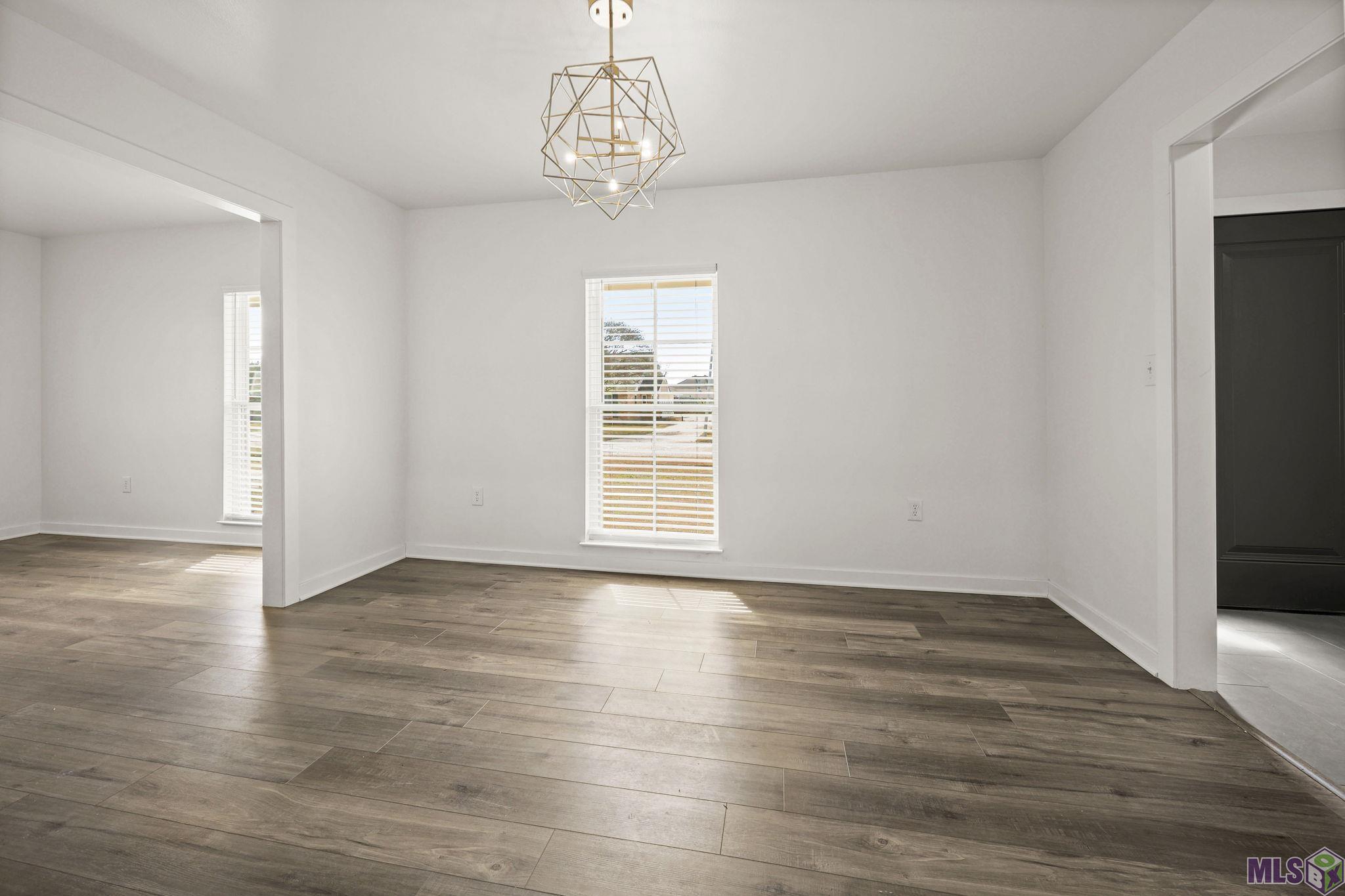 15733 Woodwick Avenue Baton Rouge, LA 70816 - Photo 4 of 26