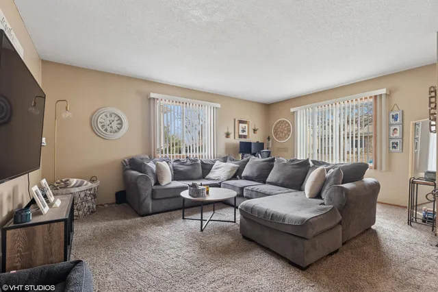 $495,000 | 505 Shadyside Circle, Hopkins, MN 55343