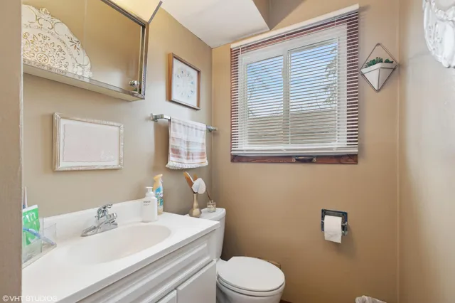 $495,000 | 505 Shadyside Circle, Hopkins, MN 55343