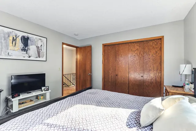 $495,000 | 505 Shadyside Circle, Hopkins, MN 55343