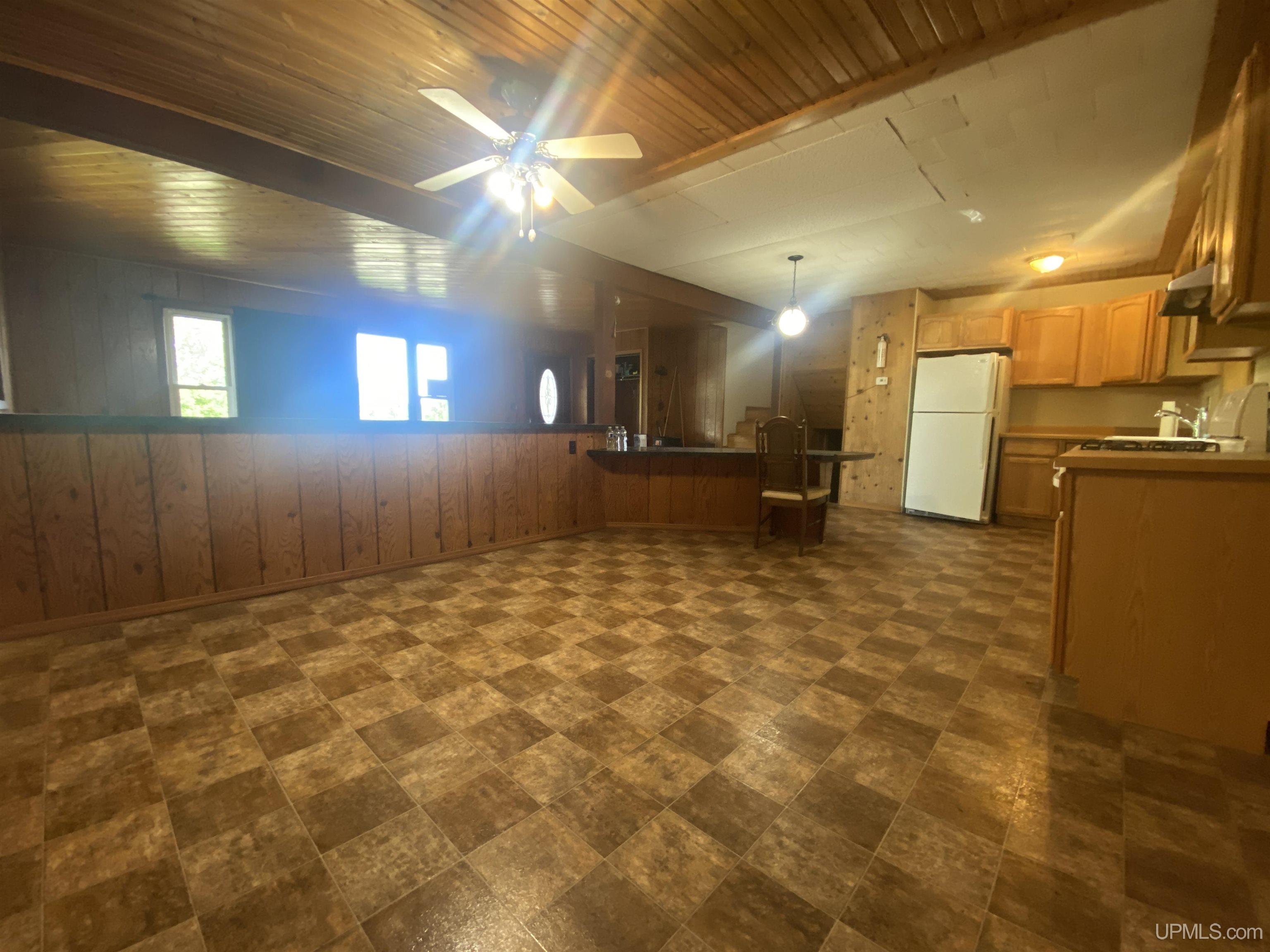 901 Spring Street Bessemer, MI 49911 - Photo 7 of 25 Gallery Image 7