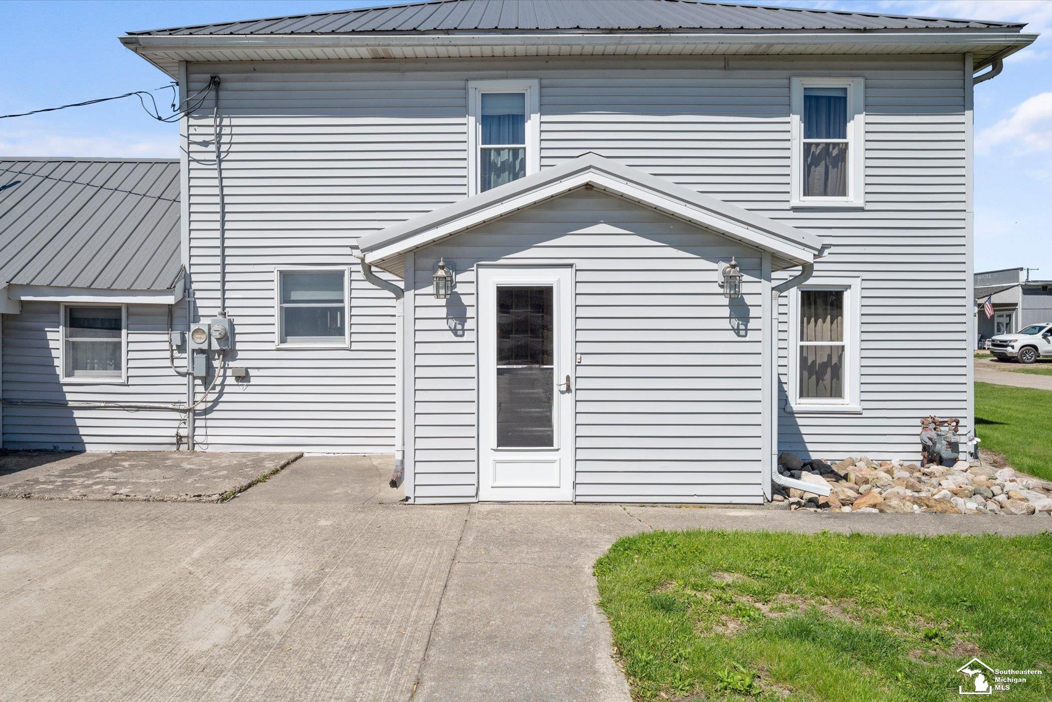 6025 Summit Street Maybee, MI 48159 - Photo 3 of 28