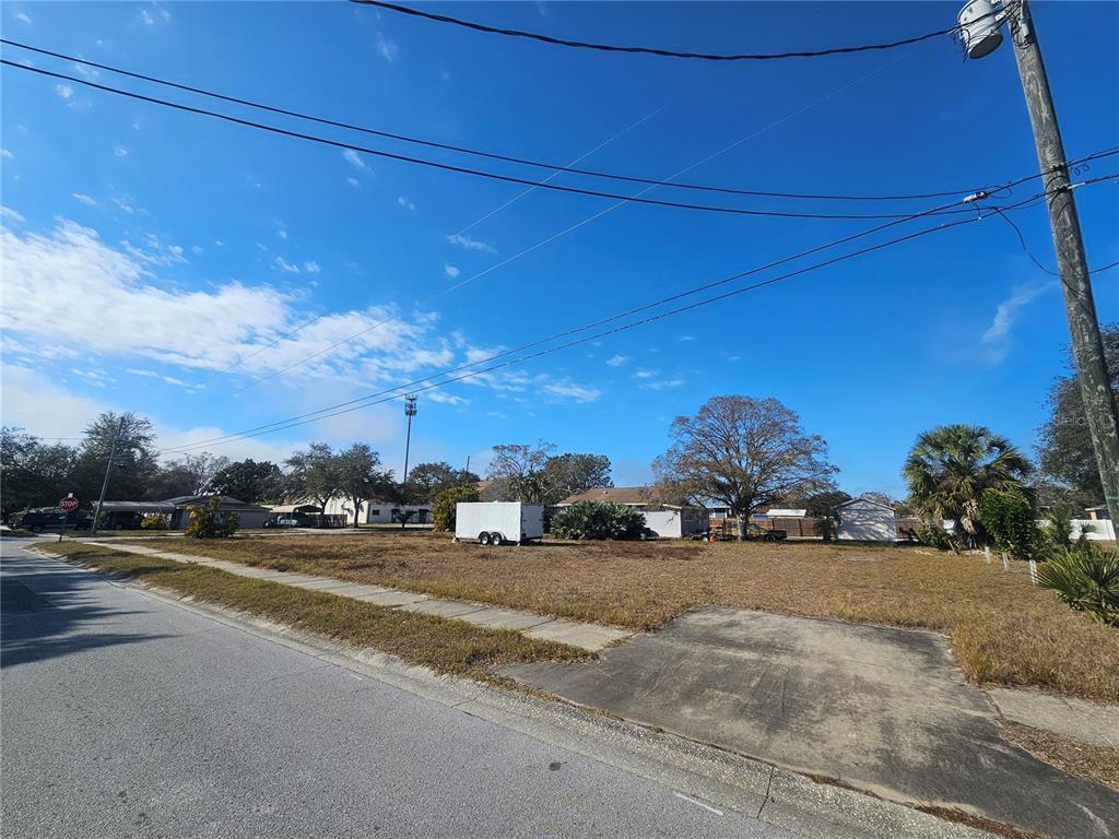 132nd Avenue Seminole, FL 33778 - Photo 8 of 8