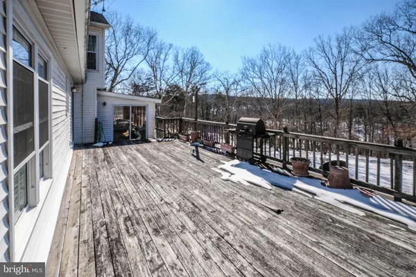 $540,000 | 180 Goldfinch Lane, Gore, VA 22637