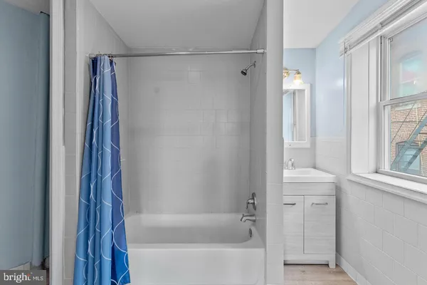 $2,500 | 1818 East Pratt Street, Unit A, Baltimore, MD 21231