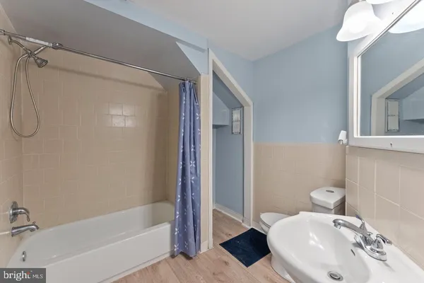 $2,500 | 1818 East Pratt Street, Unit A, Baltimore, MD 21231