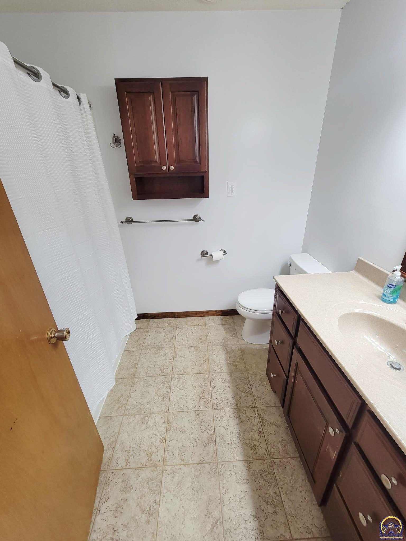 506 Highway 40 Lawrence, KS 66049 - Photo 11 of 21