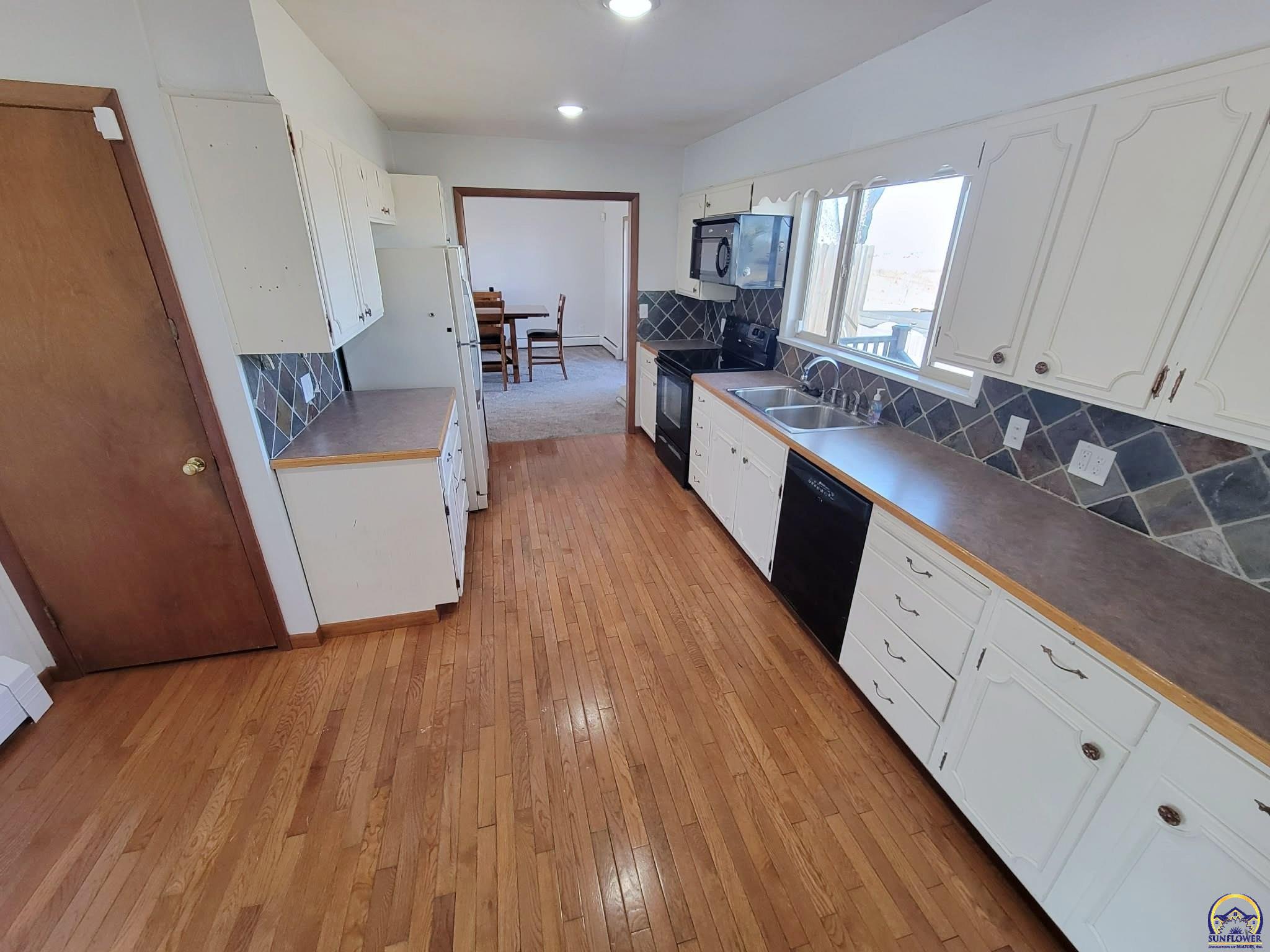 506 Highway 40 Lawrence, KS 66049 - Photo 6 of 21