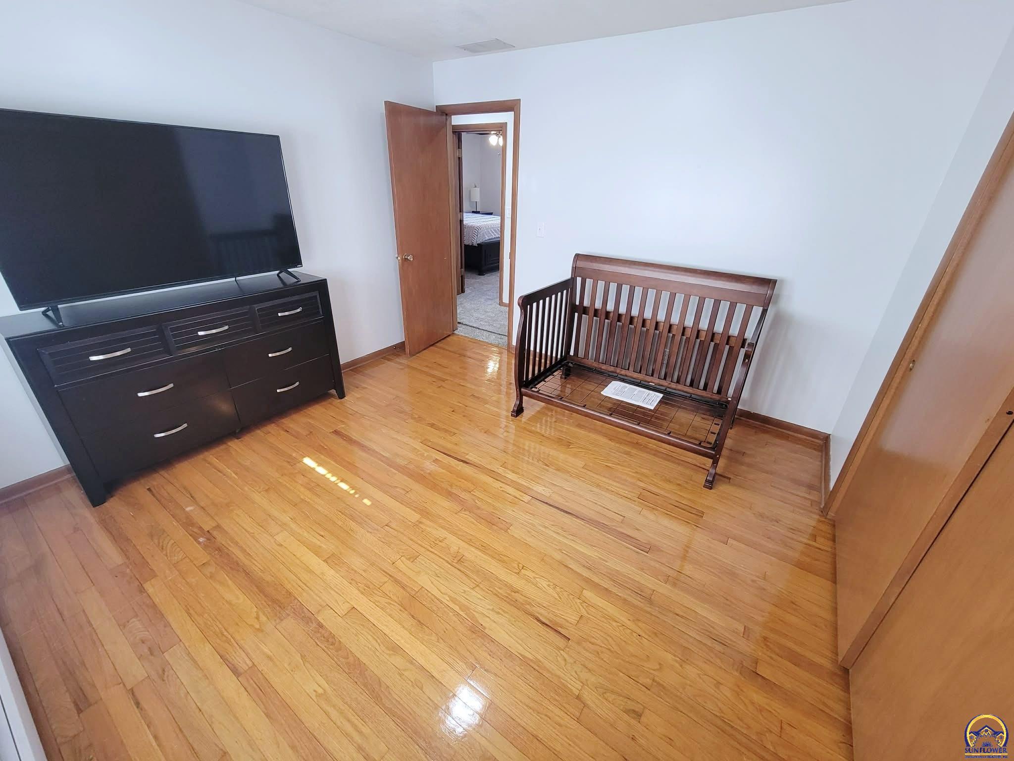 506 Highway 40 Lawrence, KS 66049 - Photo 10 of 21