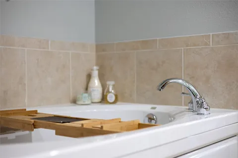 $739,000 | 7800 Southwest Parkway, Unit 412, Austin, TX 78735