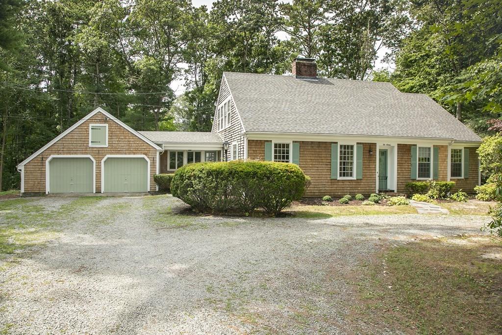 216 Converse Road Marion, MA 02738 - Photo 1 of 22 Gallery Image 1