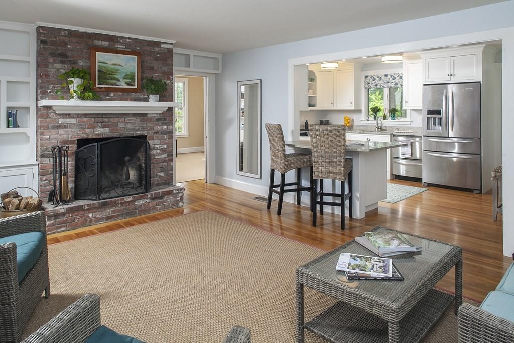 216 Converse Road Marion, MA 02738 - Photo 7 of 22 Gallery Image 7