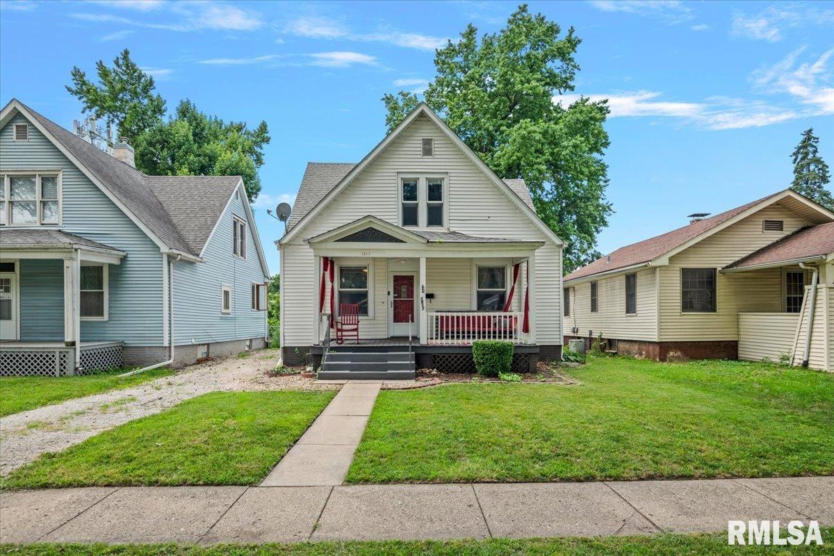 1517 South State Street Springfield, IL 62704 - Photo 1 of 31