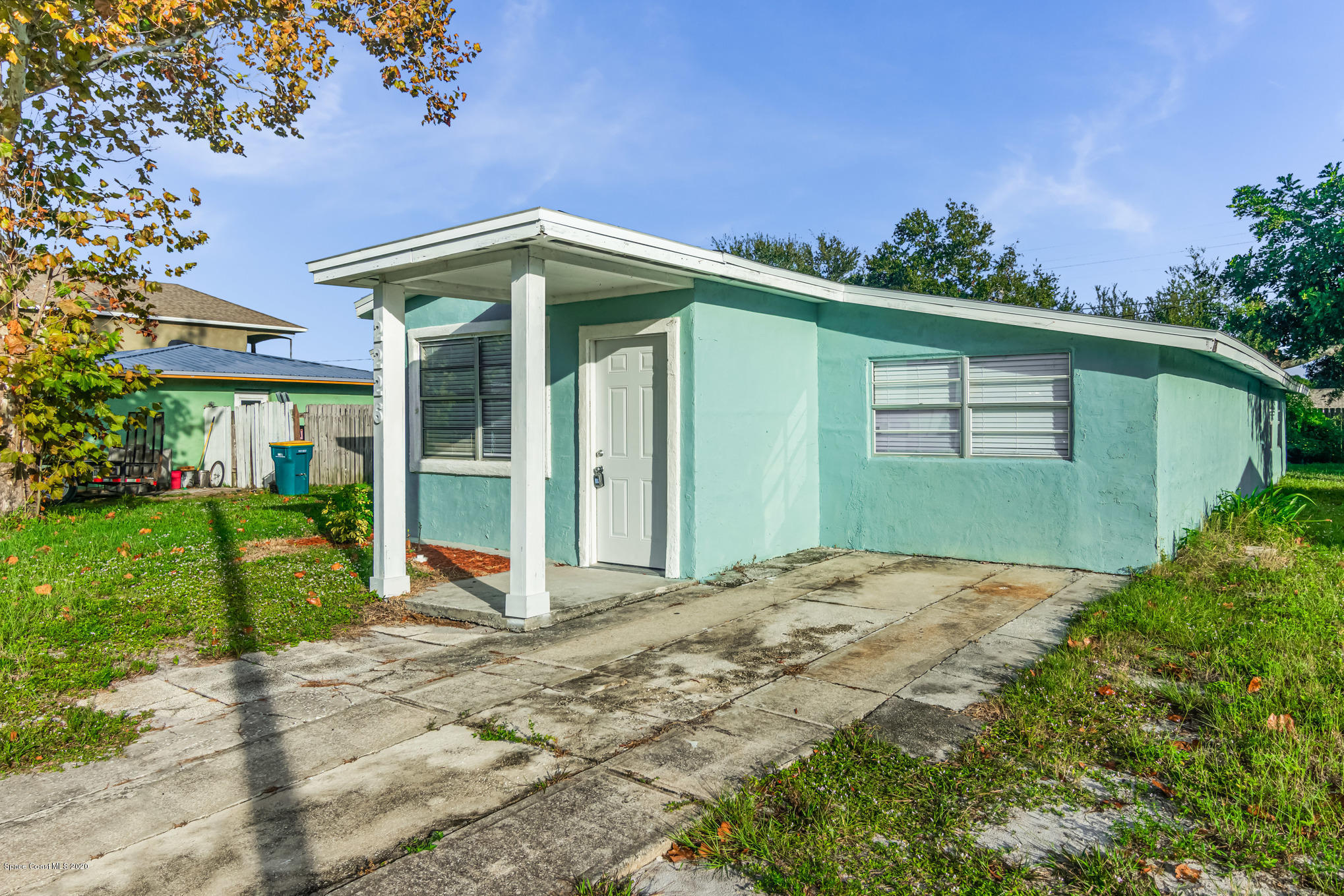 2226 Warwick Road Melbourne, FL 32935 - Photo 2 of 23 DSC_0001