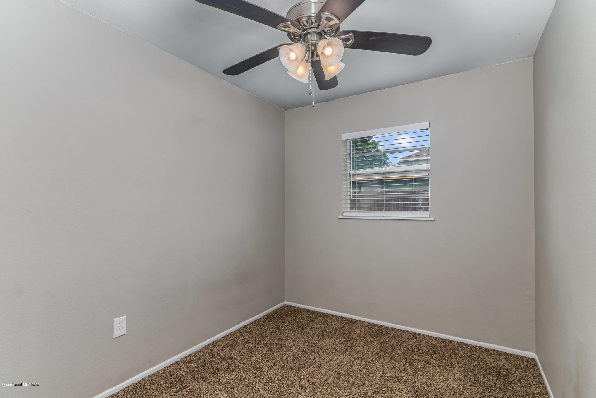 2226 Warwick Road Melbourne, FL 32935 - Photo 17 of 23 DSC_0035