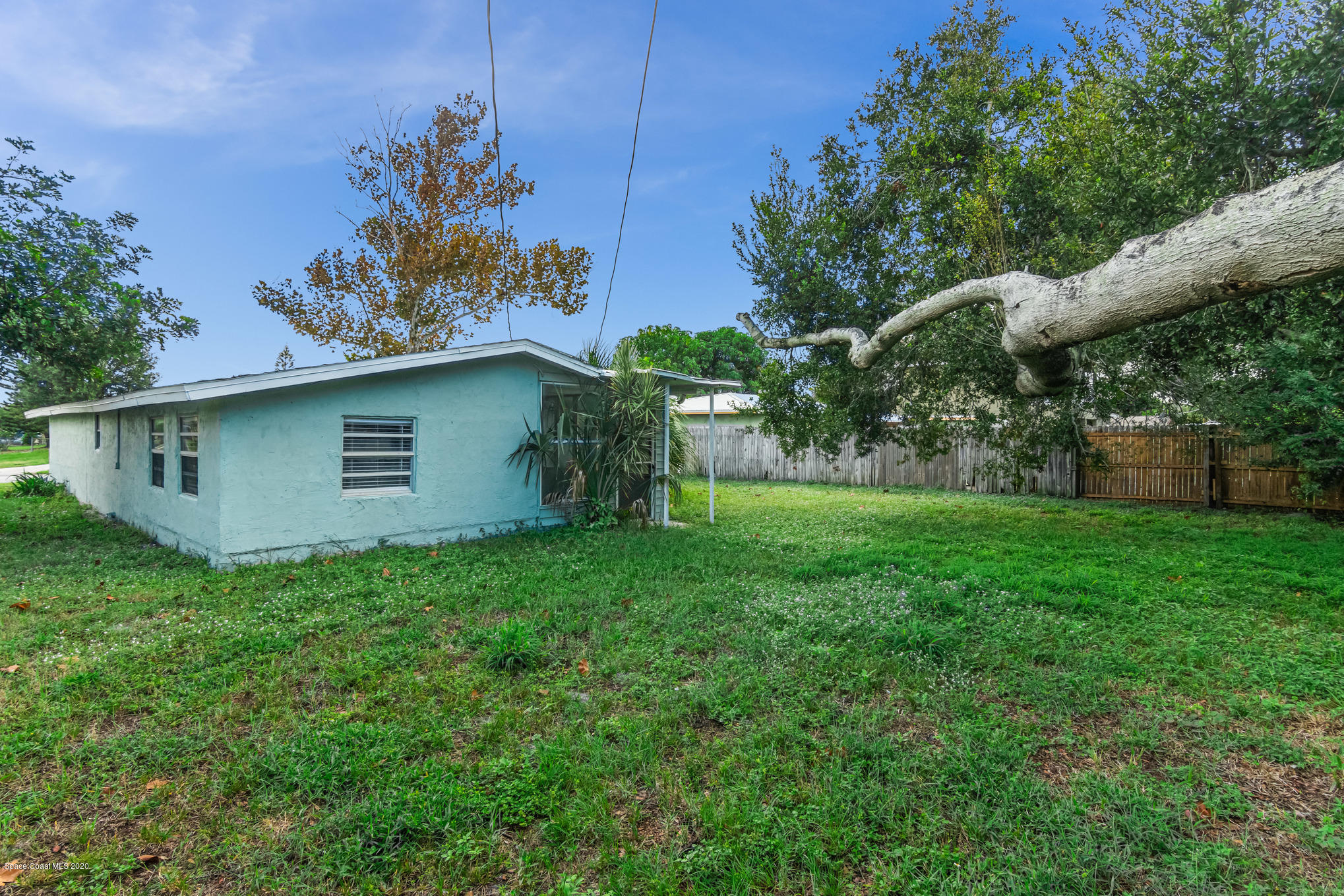 2226 Warwick Road Melbourne, FL 32935 - Photo 22 of 23 DSC_0006