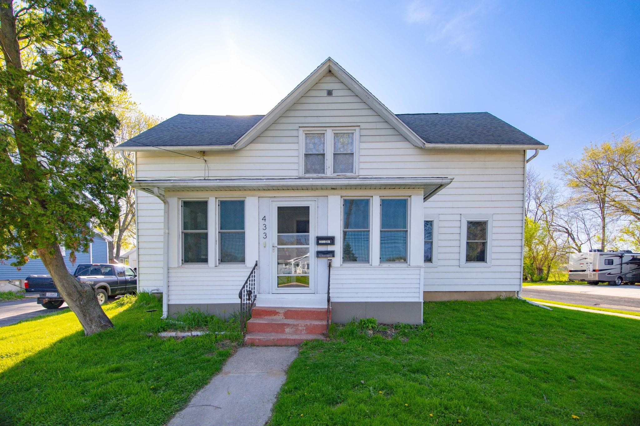 433 North High Street Fort Atkinson, WI 53538 - Photo 2 of 41