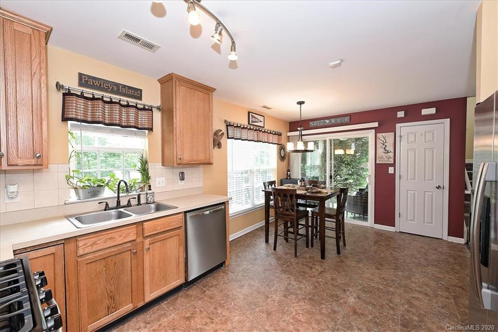 7692 Black Hawk Lane Tega Cay, SC 29708 - Photo 17 of 35 Gallery Image 17