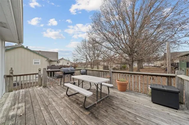 $257,000 | 7732 West 152nd Terrace, Overland Park, KS 66223