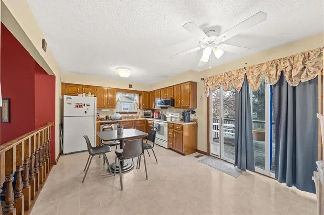 $257,000 | 7732 West 152nd Terrace, Overland Park, KS 66223