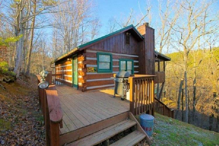 1784 Blue Ridge Road Sevierville, TN 37876 - Photo 2 of 15 trails-end-exterior-600x400