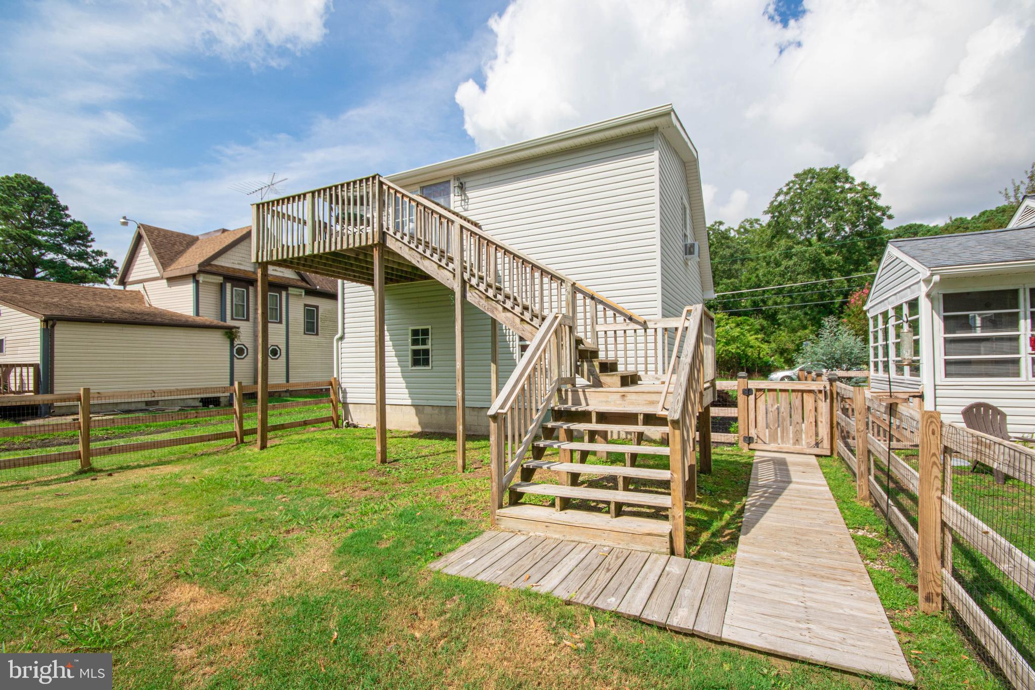 3239 Boone Road Crisfield, MD 21817 - Photo 50 of 59 Inlaw suite access