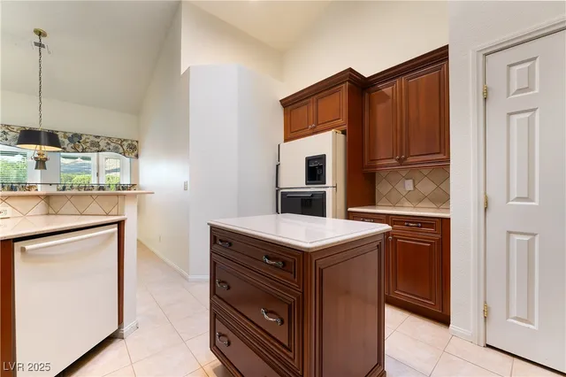 $540,000 | 313 Vallarte Drive, Henderson, NV 89014