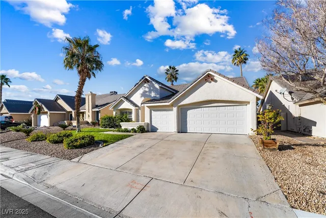 $540,000 | 313 Vallarte Drive, Henderson, NV 89014