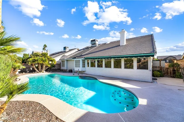 $540,000 | 313 Vallarte Drive, Henderson, NV 89014
